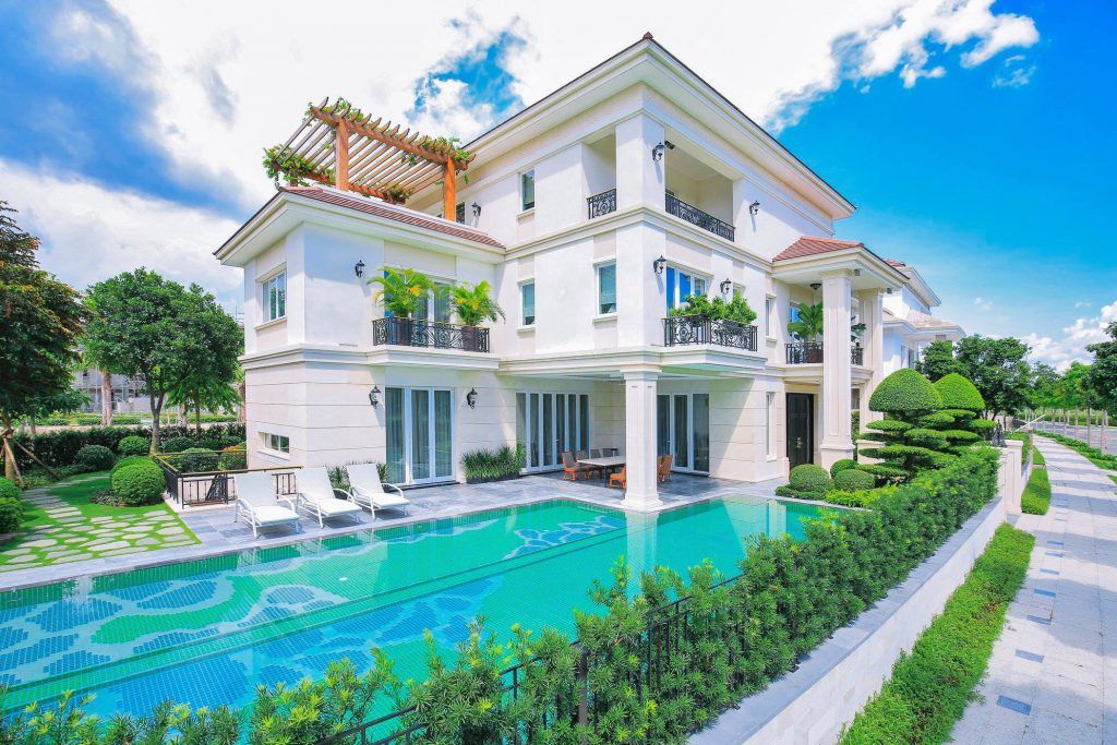 SAROMA VILLA